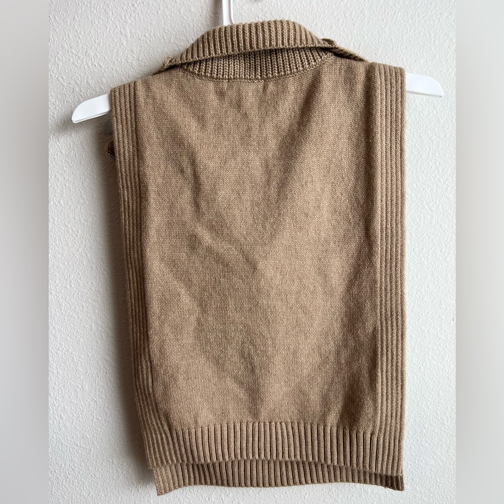 H&M Khaki Knit Sleeveless Vest - Picture 3 of 6